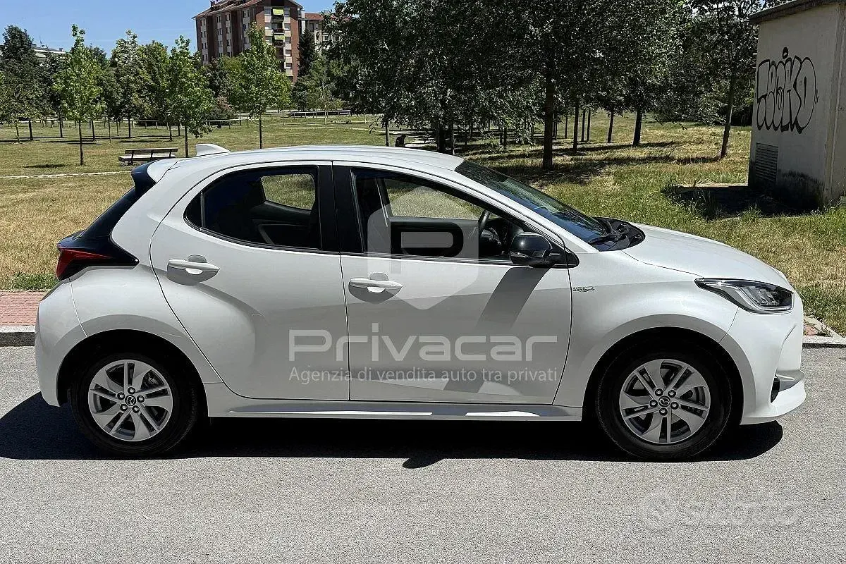 Usata Mazda 2 92 CV (67 kW) 2023 Bianco Utilitaria