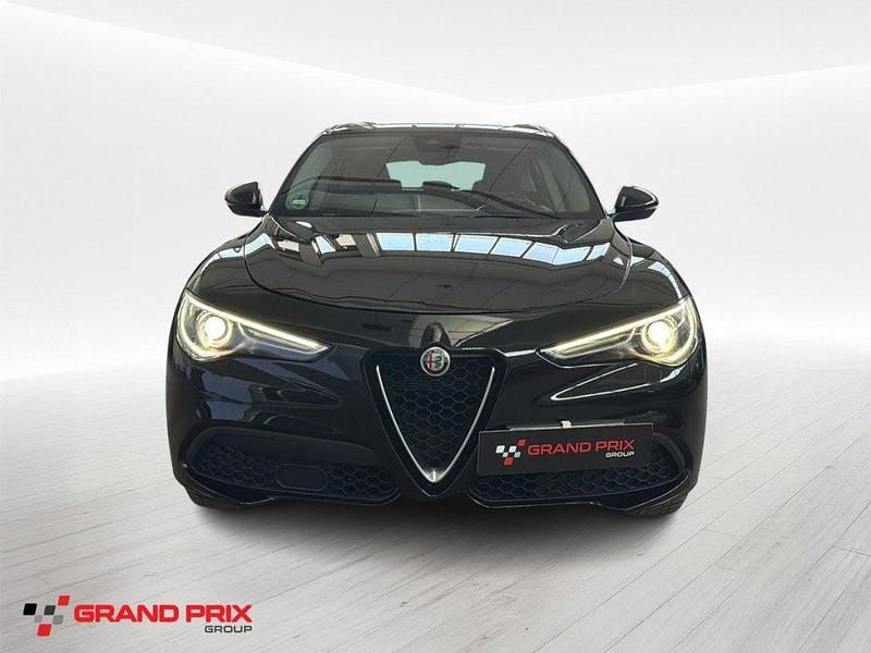 Usata Alfa Romeo Stelvio Business 191 CV (140 kW) 2021 Nero SUV