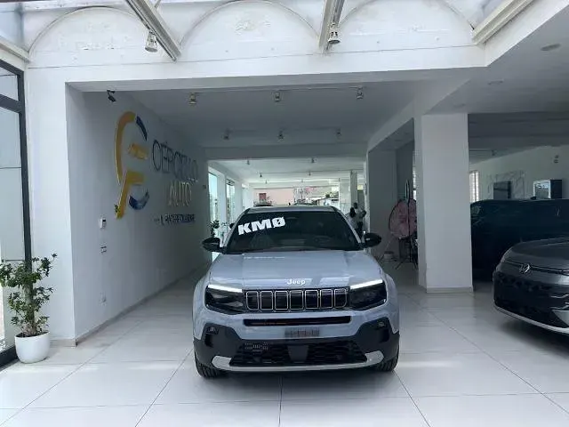 Nuova Jeep Avenger Summit 100 CV (73 kW) 2026 Grigio SUV