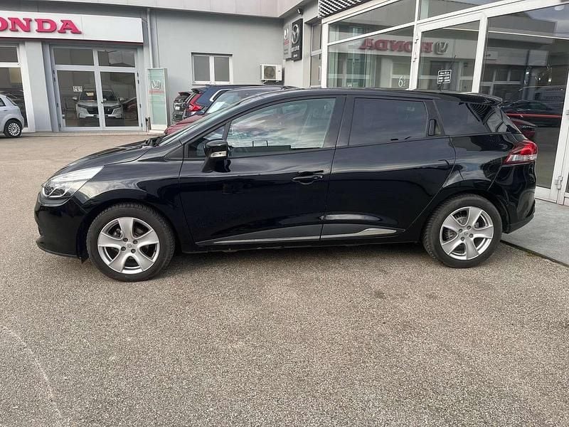Usata Renault Clio GrandTour 90 CV (66 kW) 2016 Nero Station wagon