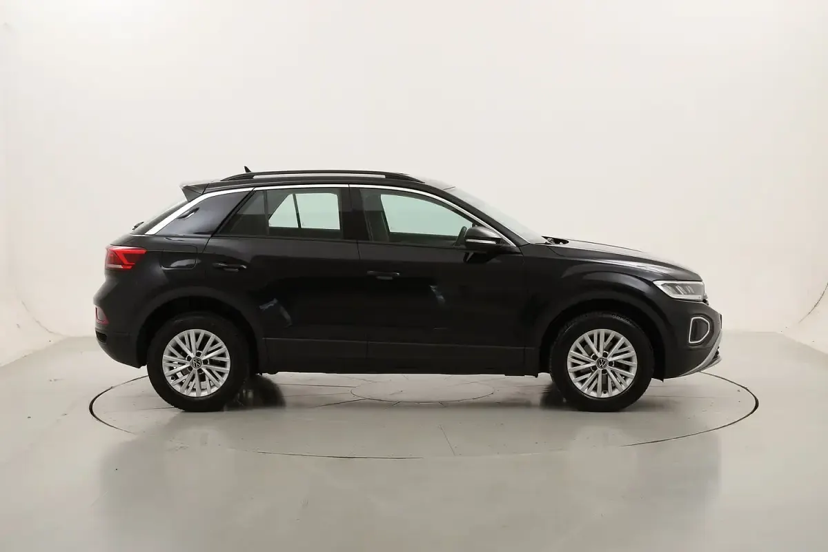 Usata VW T-Roc Life 110 CV (80 kW) 2024 SUV