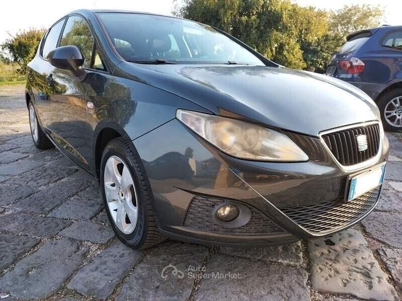 Usata Seat Ibiza Style 69 CV (50 kW) 2010 Grigio Berlina
