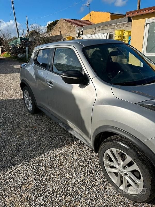 Usata Nissan Juke 110 CV (80 kW) 2015 Grigio SUV
