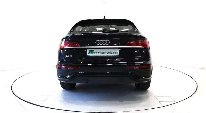 Usata Audi Q5 Advanced 204 CV (150 kW) 2023 Nero SUV