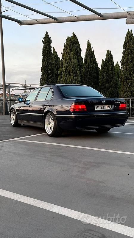 Blu Usata 1994 BMW 740 Tre volumi | 16.000 € - Immagine 1/4
