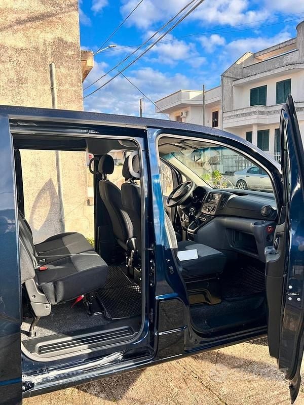 Usata Nissan NV200 90 CV (66 kW) 2017 Blu Monovolume