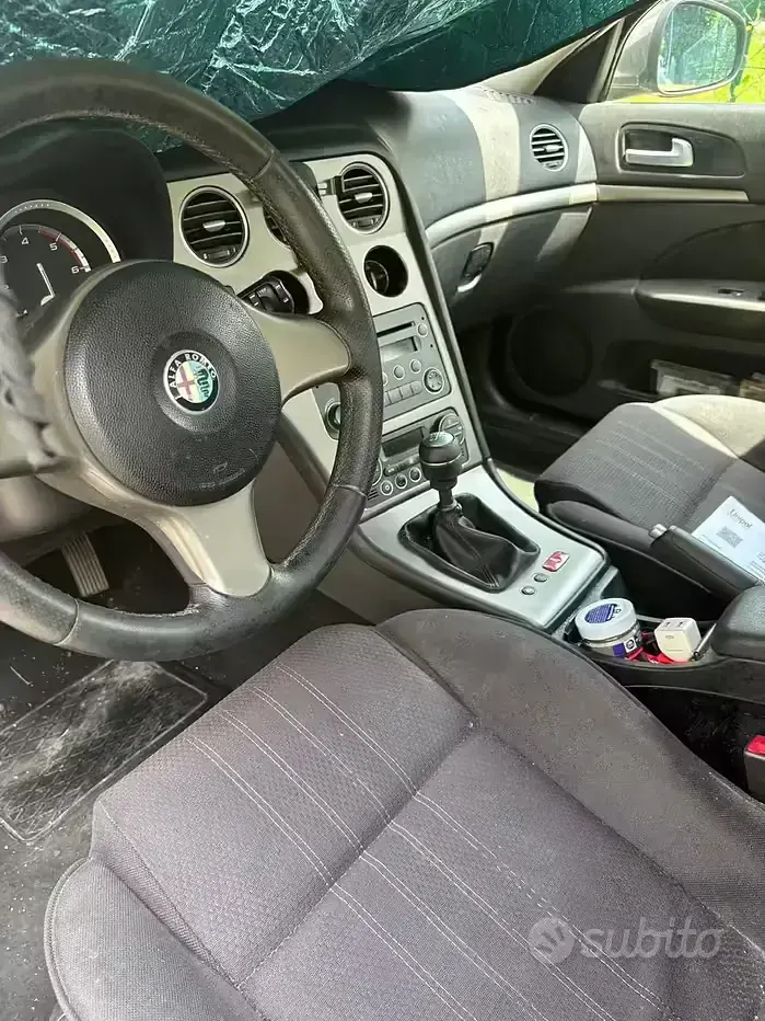 Usata Alfa Romeo 159 120 CV (88 kW) 2008 Grigio Berlina