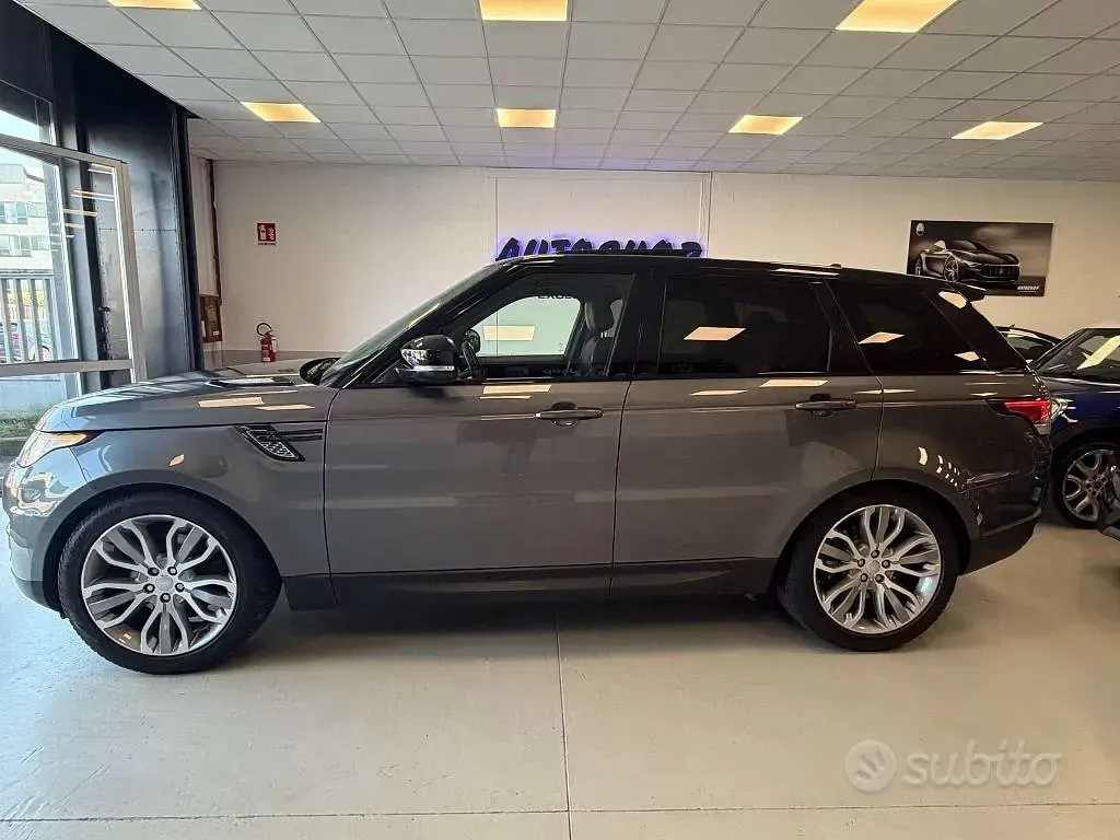 Usata Land Rover Range Rover HSE Dynamic 249 CV (183 kW) 2016 Gray SUV