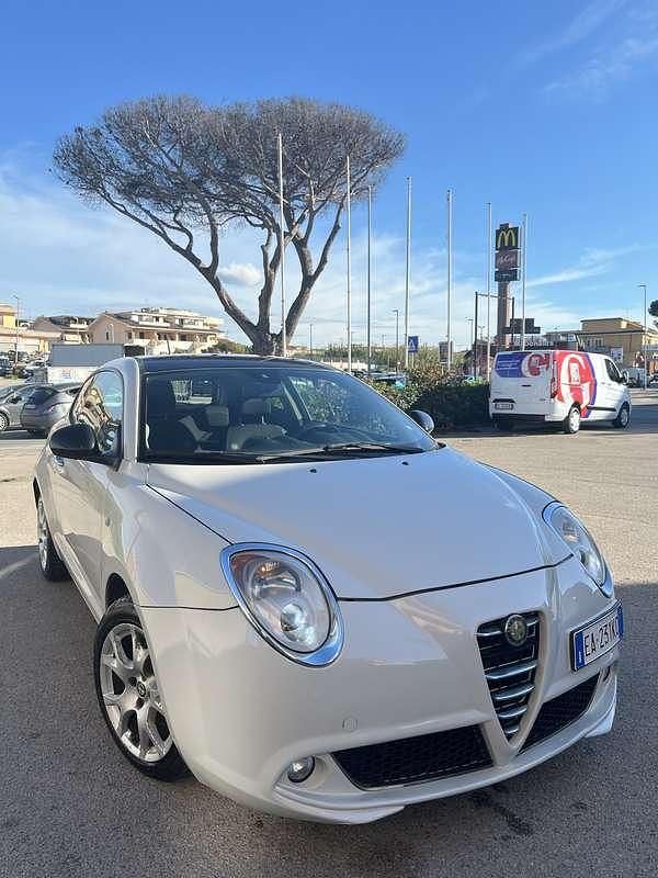 Begagnad Alfa Romeo MiTo Turismo 120 HK (88 kW) 2011 Halvkombi