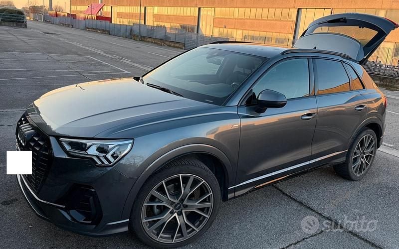 Usata Audi Q3 S-Line 2019 Grigio SUV