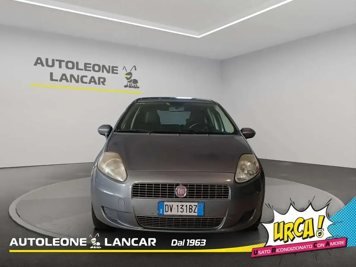 Usata Fiat Grande Punto Active 65 CV (47 kW) 2008 Grigio Utilitaria