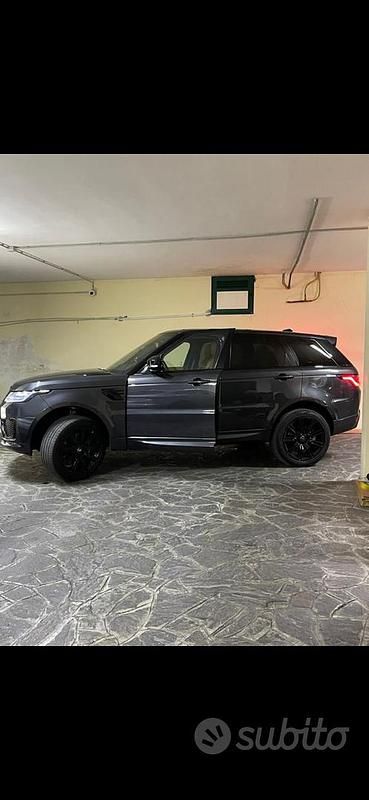Usata Land Rover Range Rover Sport 249 CV (183 kW) 2019 Grigio SUV