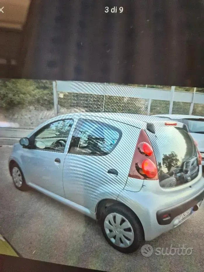 Usata Peugeot 107 68 CV (50 kW) 2013 Grigio Utilitaria