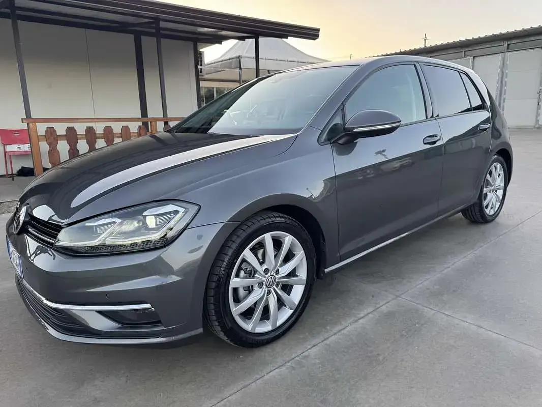 Usata VW Golf VII Executive 116 CV (85 kW) 2020 Berlina