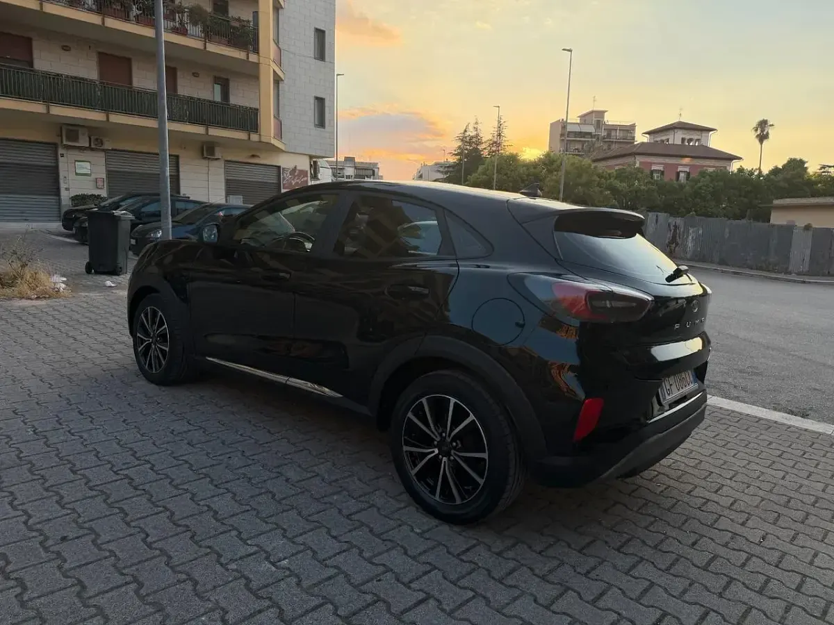Usata Ford Puma Titanium 125 CV (91 kW) 2021 Nero SUV