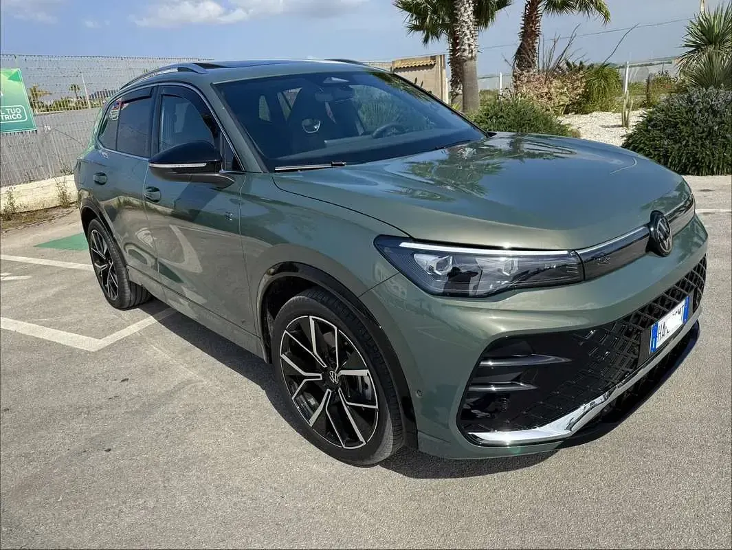 Usata VW Tiguan Allspace R-line Plus 150 CV (110 kW) 2025 SUV
