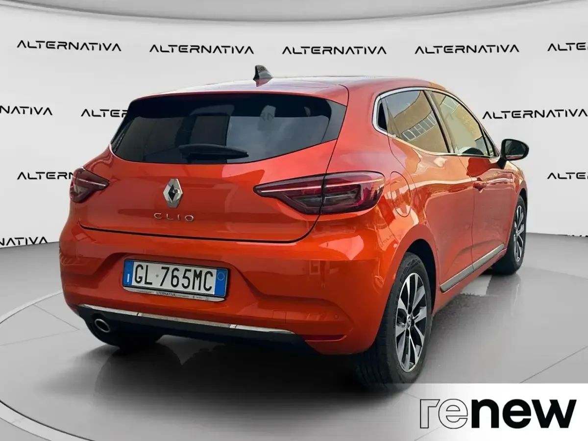 Usata Renault Clio V Intens 91 CV (66 kW) 2023 Blu Utilitaria