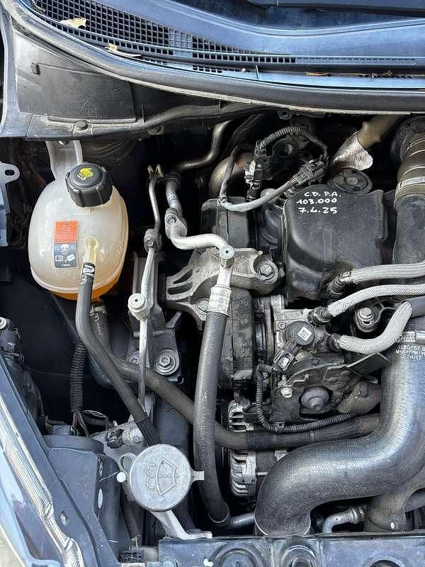 Usata Nissan Micra N-Connecta 90 CV (66 kW) 2017 Grigio Utilitaria