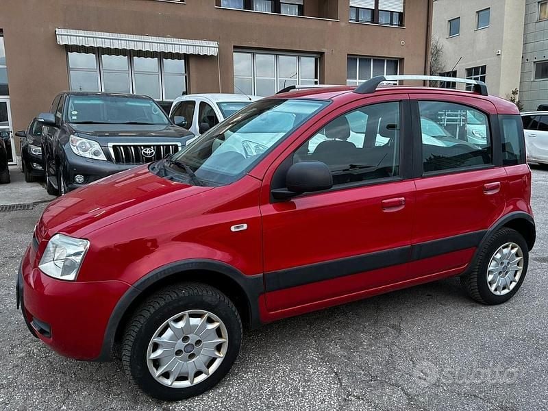 Usata 2011 Fiat Panda 4x4 70 CV Utilitaria – 38019 Cles (TN ...