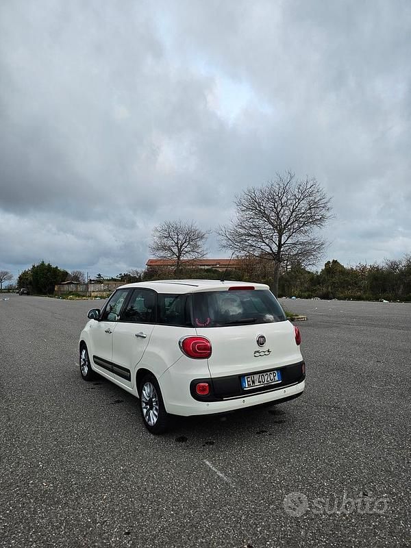 Gebraucht Fiat 500L 105 PS (77 kW) 2015 Weiß Van / Kleinbus