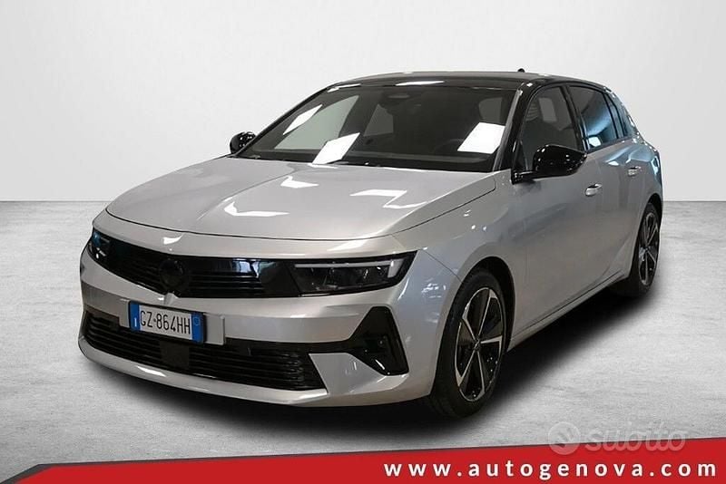 Usata Opel Astra 131 CV (96 kW) 2025 Grigio Berlina