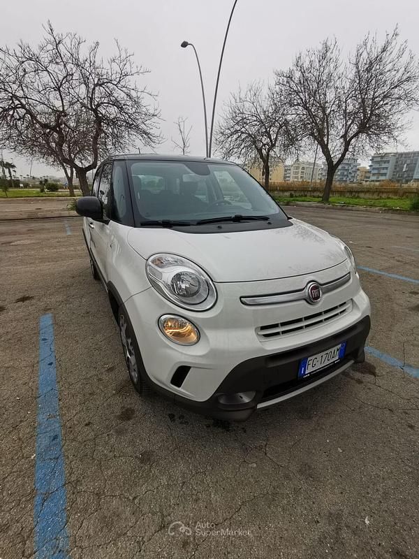 Usata Fiat 500L Lounge 95 CV (69 kW) 2016 Bianco Monovolume