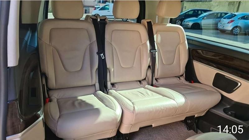 Usata Mercedes V300 239 CV (175 kW) 2020 Nero Monovolume