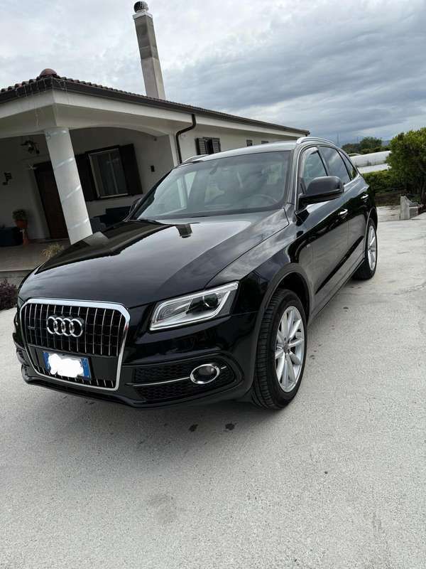 Usata 2015 Audi Q5 Advanced Plus SUV | 18.900 € (Cara) - Immagine 1/4