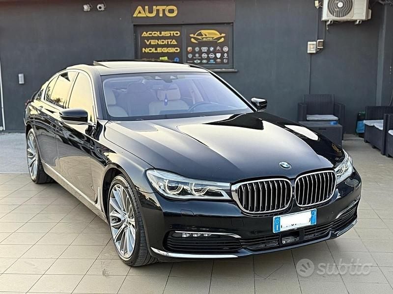Usata BMW 730 265 CV (194 kW) 2018 Nero Berlina