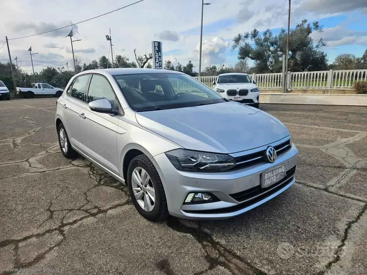 Usata VW Polo Highline 95 CV (69 kW) 2020 Argento Utilitaria