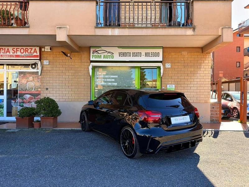 Usata Mercedes A45 AMG AMG 381 CV (280 kW) 2018 Nero Utilitaria