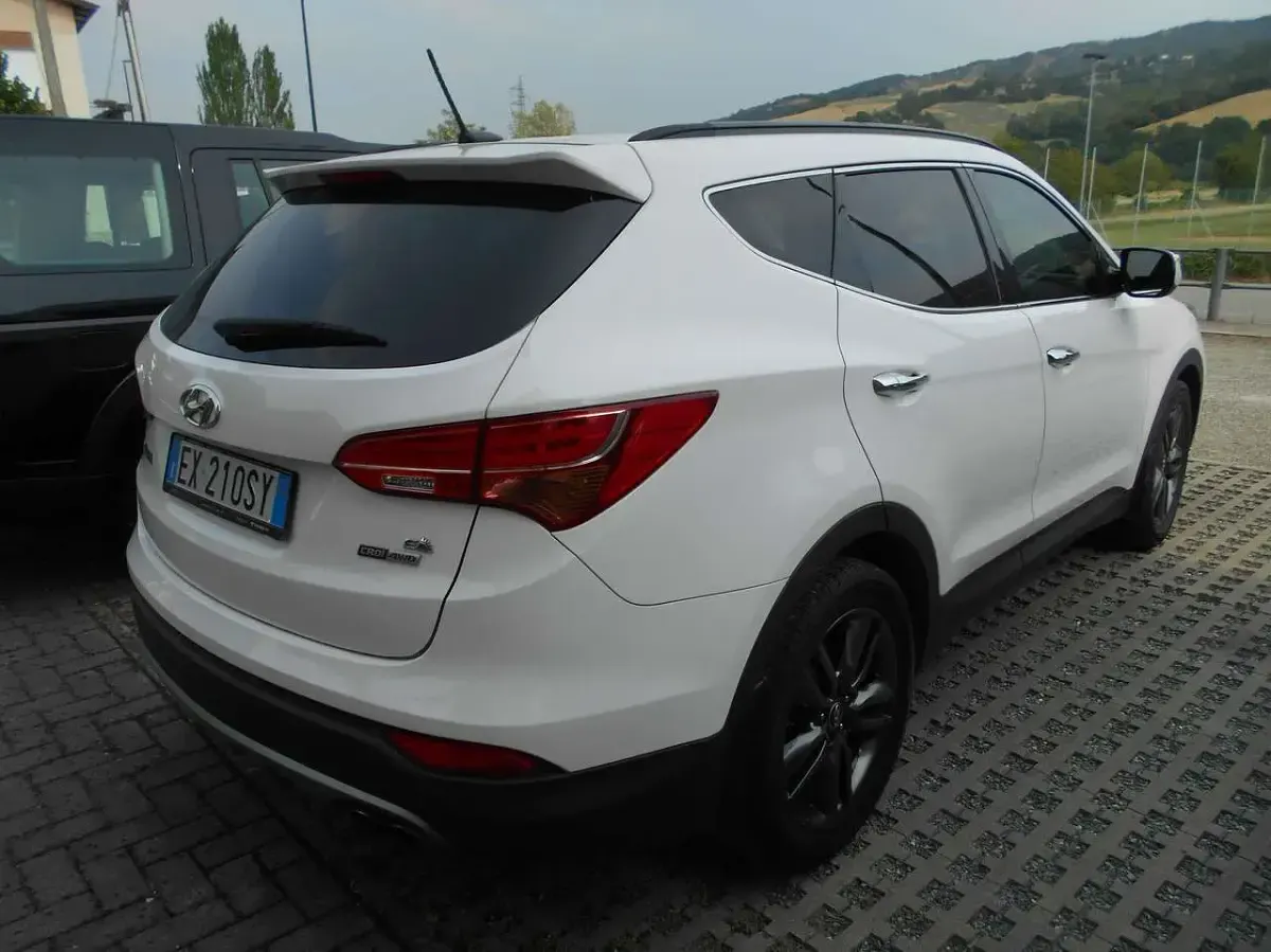 Usata Hyundai Santa Fe Style 197 CV (144 kW) 2014 Bianco SUV