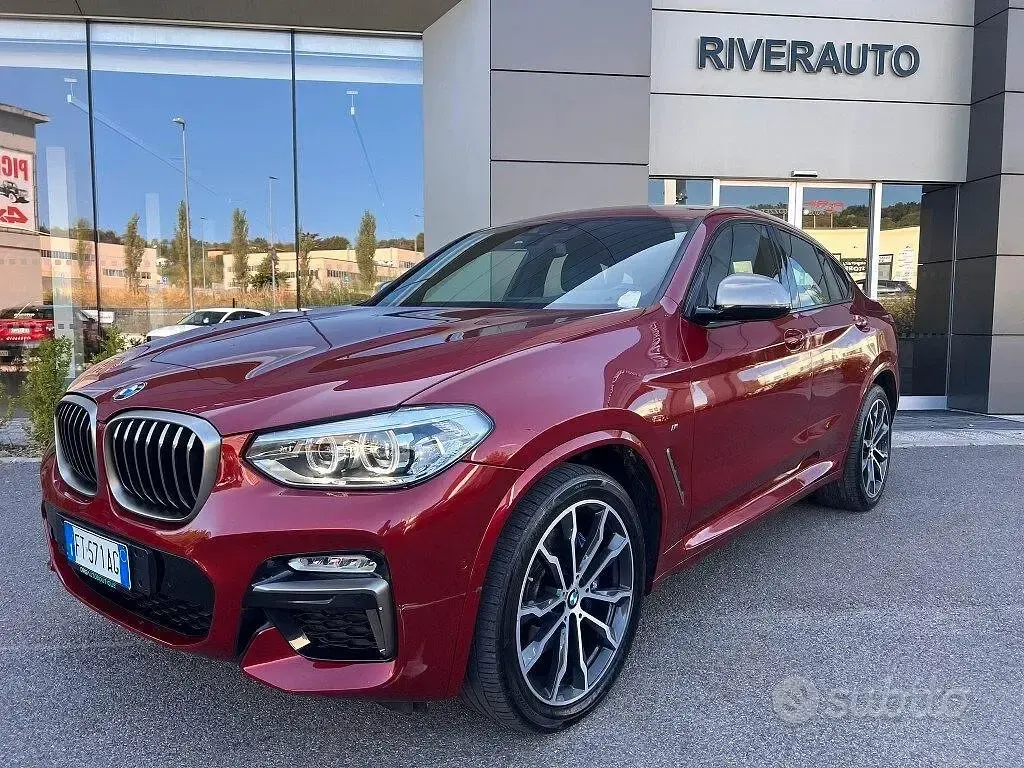 Begagnad BMW X4 Comfort Edition 326 HK (239 kW) 2018 Röd SUV