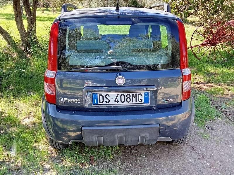Usata Fiat Panda Climbing 77 CV (56 kW) 2008 Blu/azzurro Utilitaria