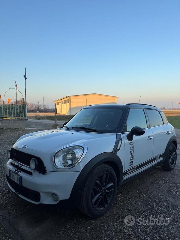 Usata Mini Cooper S Countryman 183 CV (134 kW) 2011 Bianco SUV