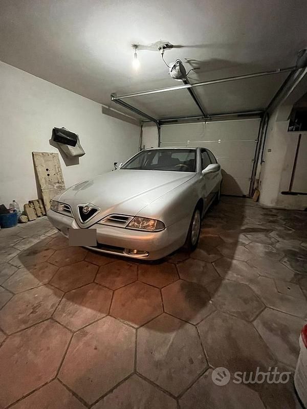 Usata Alfa Romeo 166 190 CV (139 kW) 2001 Grigio Berlina