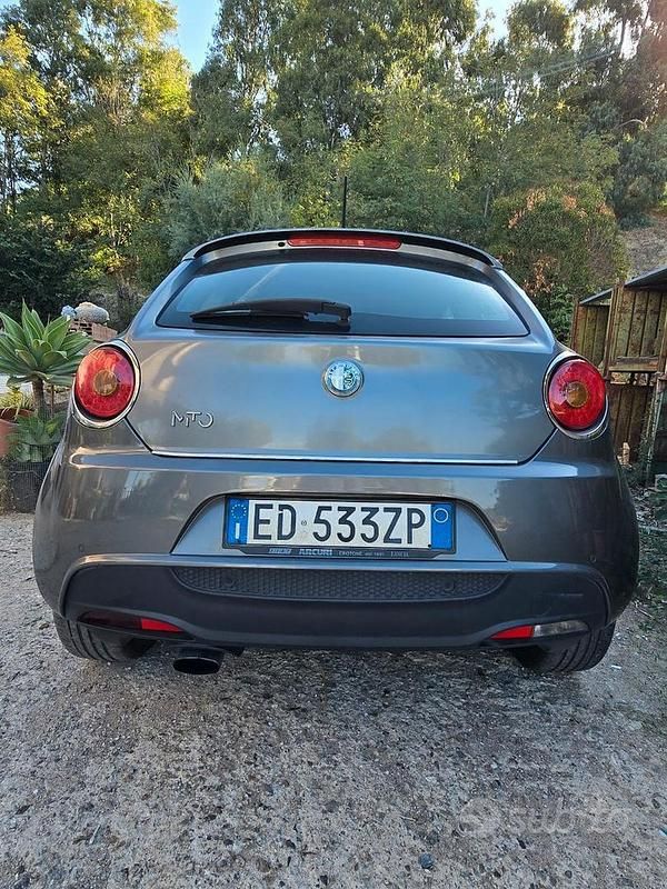 Usata Alfa Romeo MiTo 95 CV (69 kW) 2011 Utilitaria