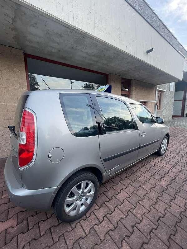 Usata Skoda Roomster Ambition 90 CV (66 kW) 2011 Monovolume
