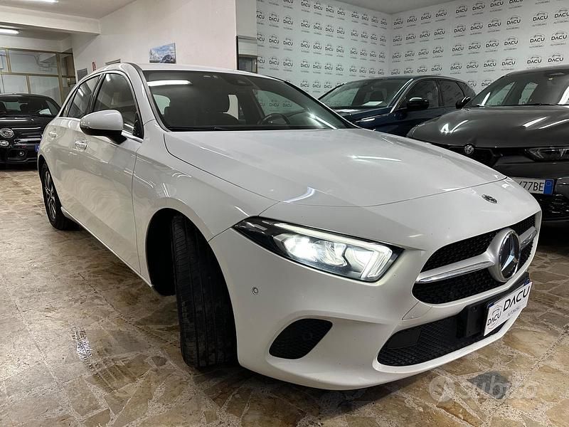 Usata Mercedes A180 Executive 116 CV (85 kW) 2022 Bianco Berlina