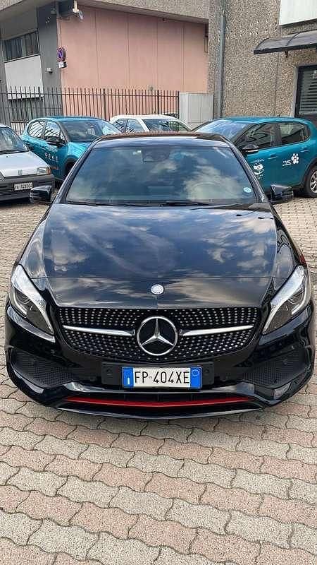 Nero Usata 2016 Mercedes A250 Tre volumi | 14.300 € (Super prezzo) - Immagine 1/1