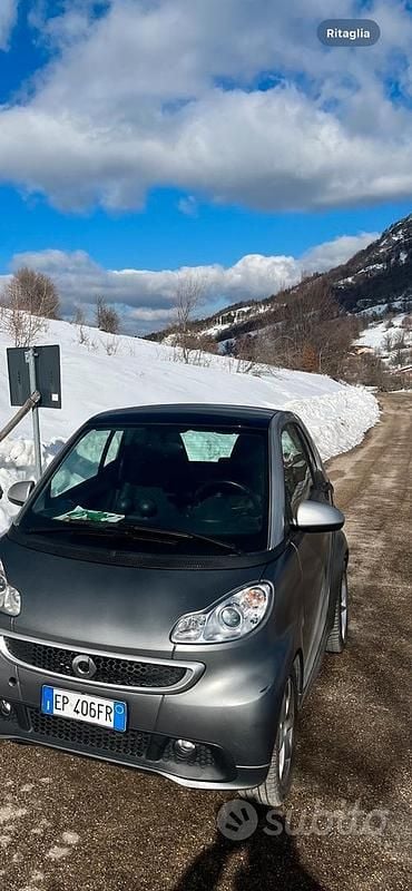 Grigio Usata 2012 Smart ForTwo Coupé Coupé | 3500 € (Super prezzo) - Immagine 1/2