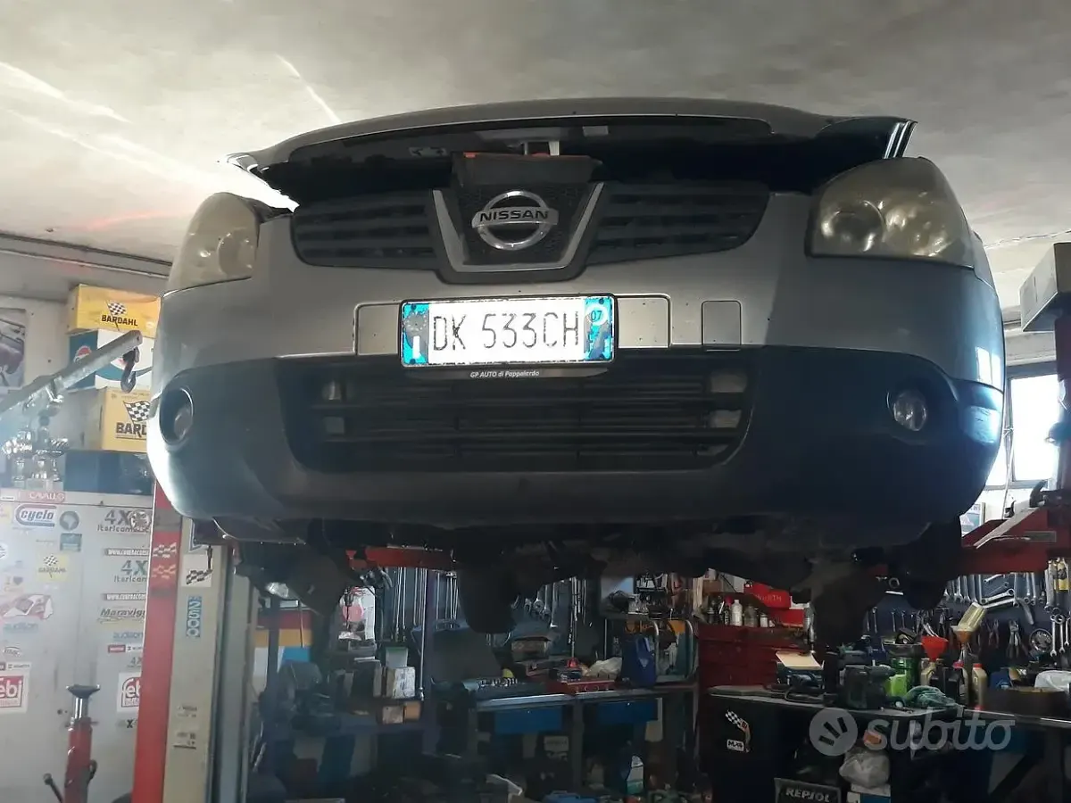 Usata Nissan Qashqai 140 CV (102 kW) 2007 Grigio SUV