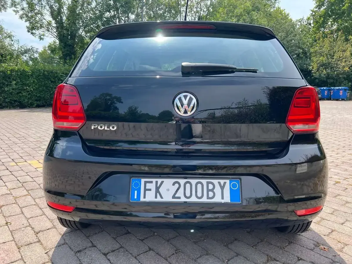 Usata VW Polo Trendline 60 CV (44 kW) 2017 Nero Berlina