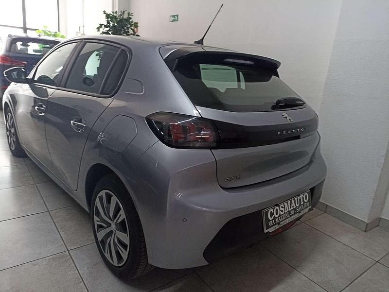 Usata Peugeot 208 Active 102 CV (75 kW) 2020 Grigio Utilitaria