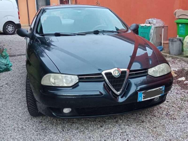 Usato 2000 Alfa Romeo 156 1.7 LPG_Hybrid 144 CV (850 €)