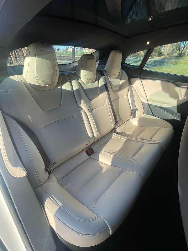 Usata Tesla Model S 158 kW (215 CV) 2020 Bianco Utilitaria