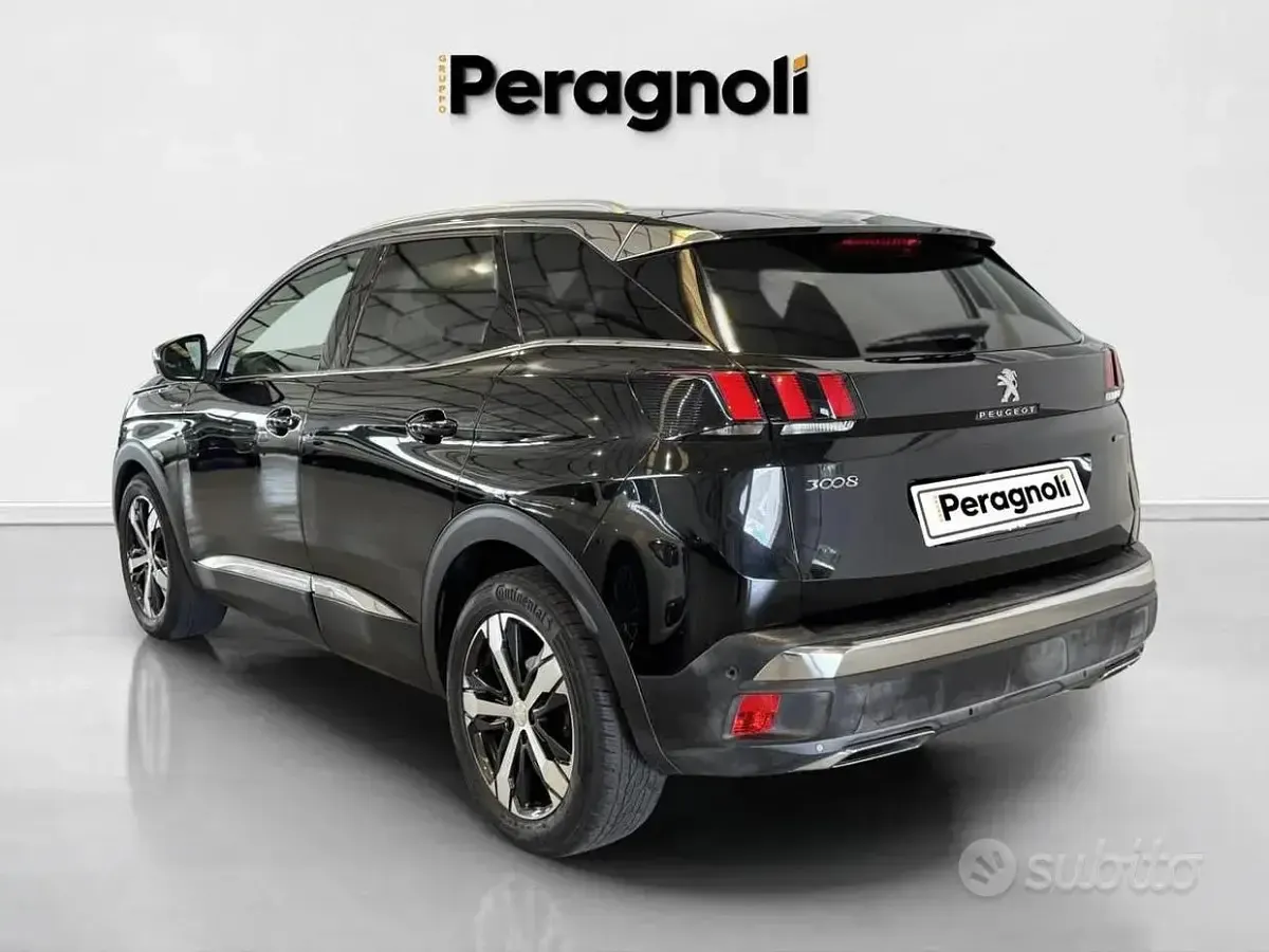 Usata Peugeot 3008 GT-line 120 CV (88 kW) 2017 Nero SUV
