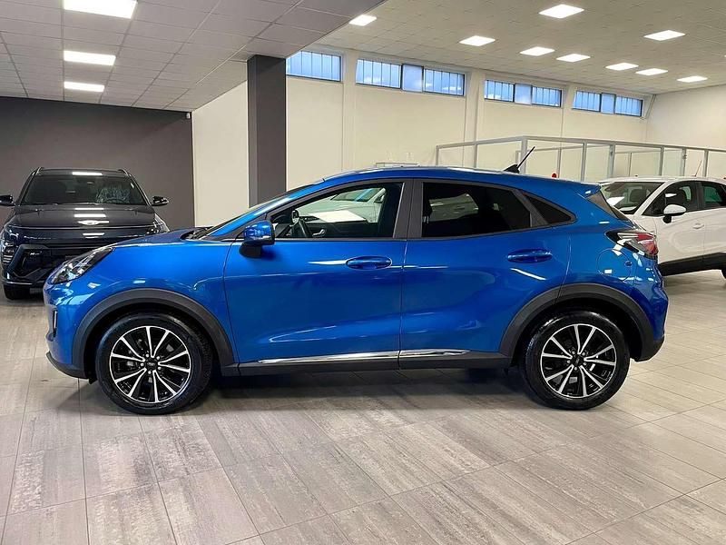 Usata Ford Puma Titanium 125 CV (91 kW) 2022 Blu/azzurro SUV