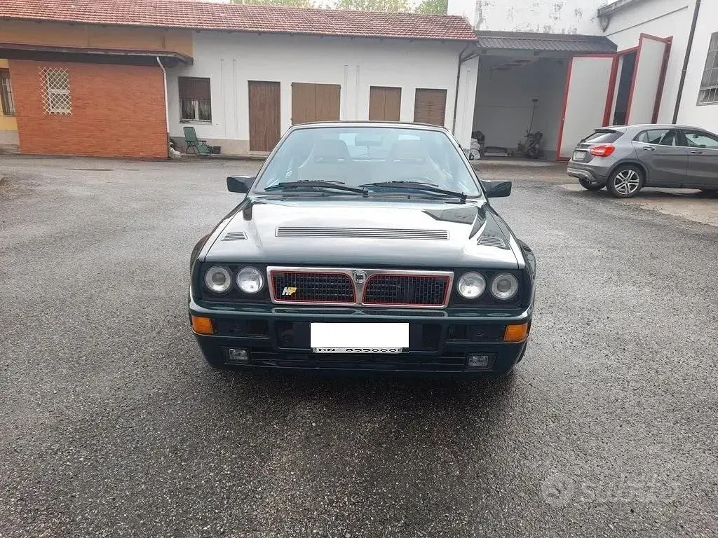 Usata Lancia Delta 205 CV (150 kW) 1992 Verde york Utilitaria
