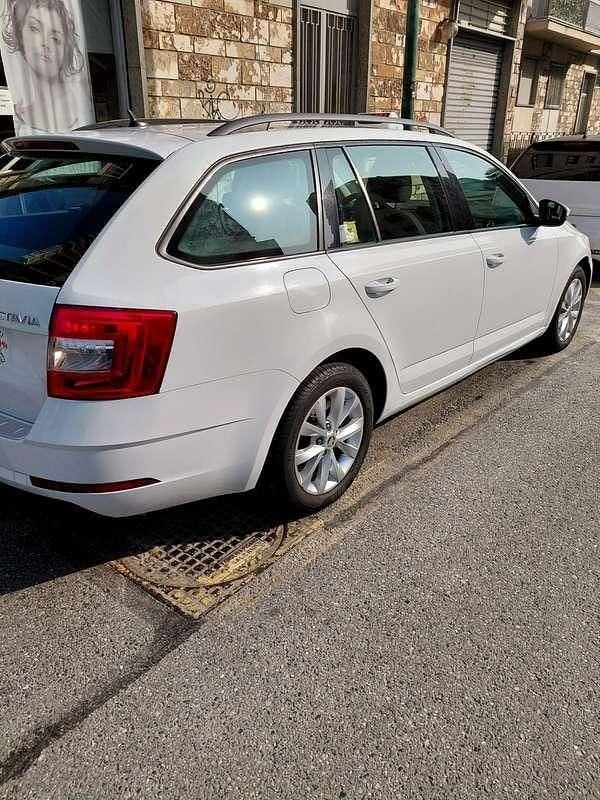 Usata Skoda Octavia Design Edition 116 CV (85 kW) 2018 Station wagon